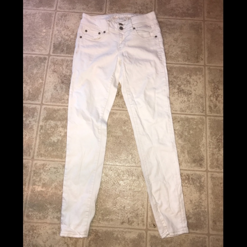 AE white skinny jeans