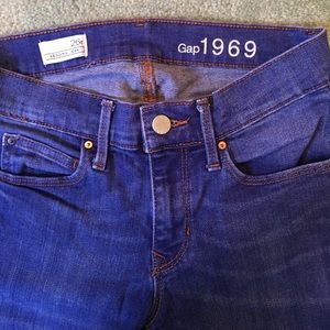 Gap legging jeans size 26r