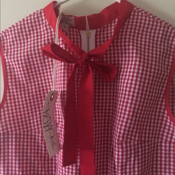 Julie Mollo Red Gingham Sleeveless Rockabilly  Top - Picture 5 of 6