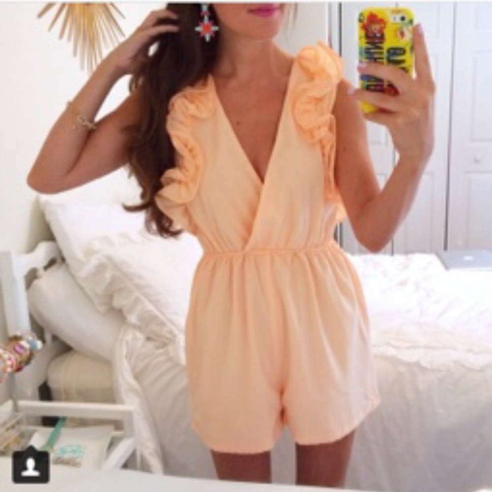 Ruffle peach romper
