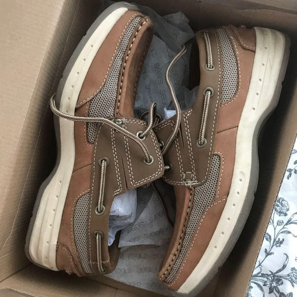 thom mcan men's boat shoes