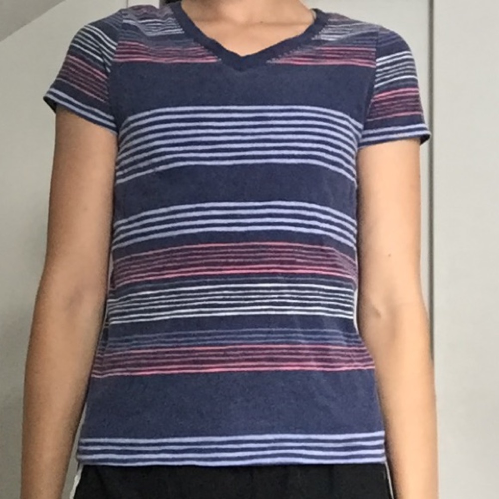Old Navy Girls T-shirt