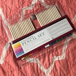 Brand New Color Pencil Set of 30