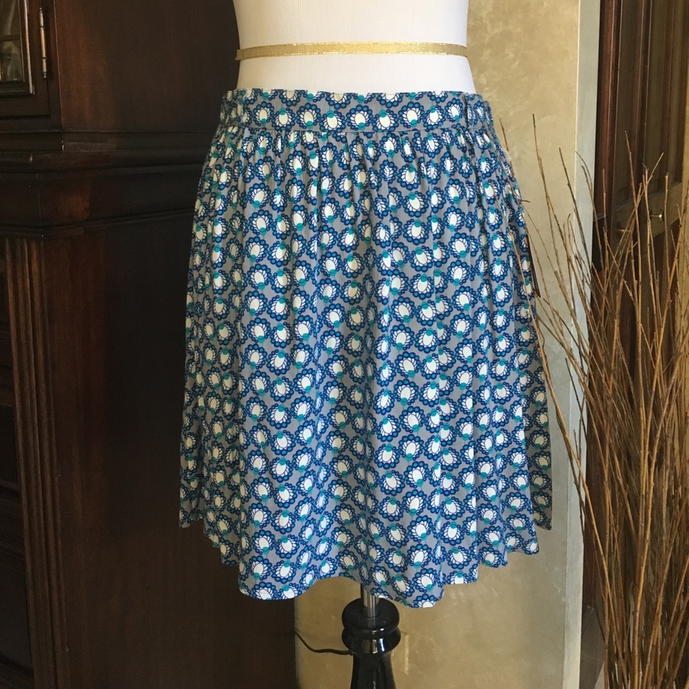 Mossimo NWT above knee skirt