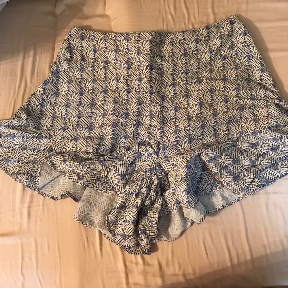 Anthropologie pattern shorts, size 4