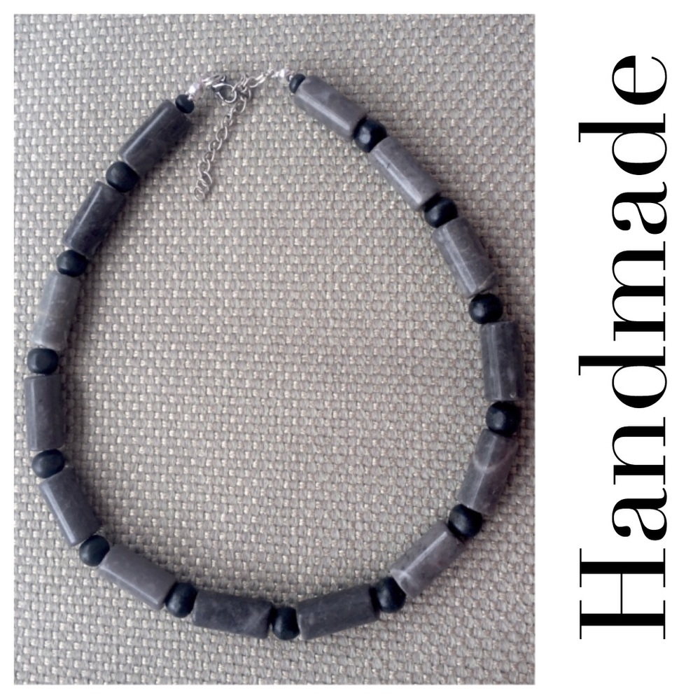 Handmade men's necklace: gray marble & wood