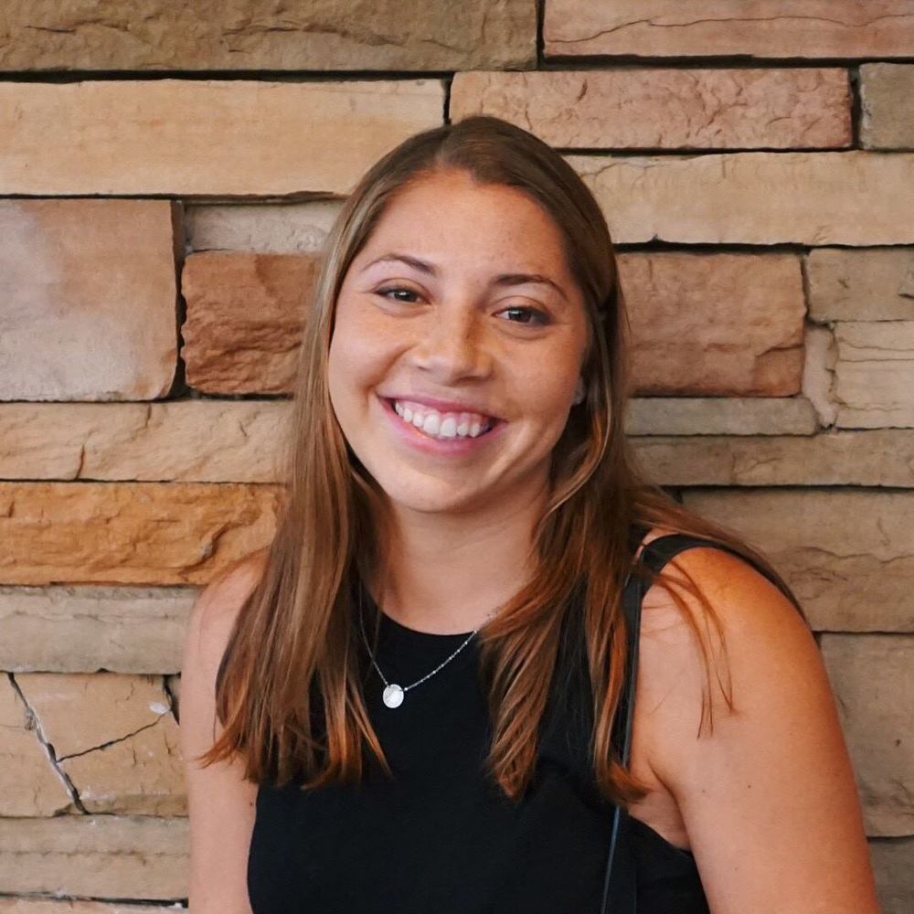 Meet your Posher, Gina