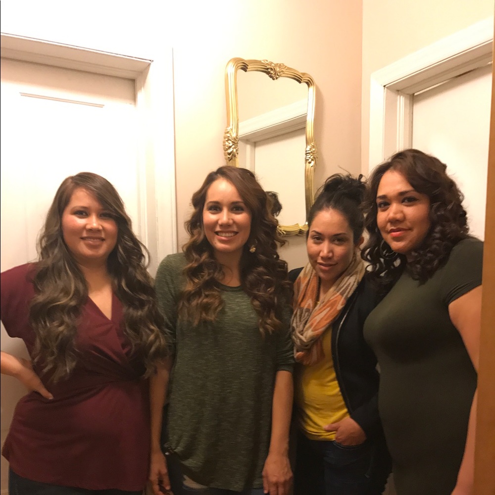 Meet your Posher, Maribel