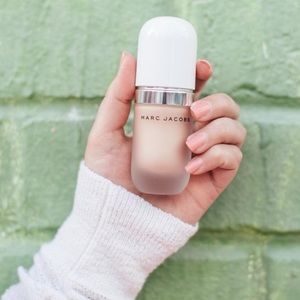 Marc Jacobs Beauty: Dew Drops in shade 05 Dew You?