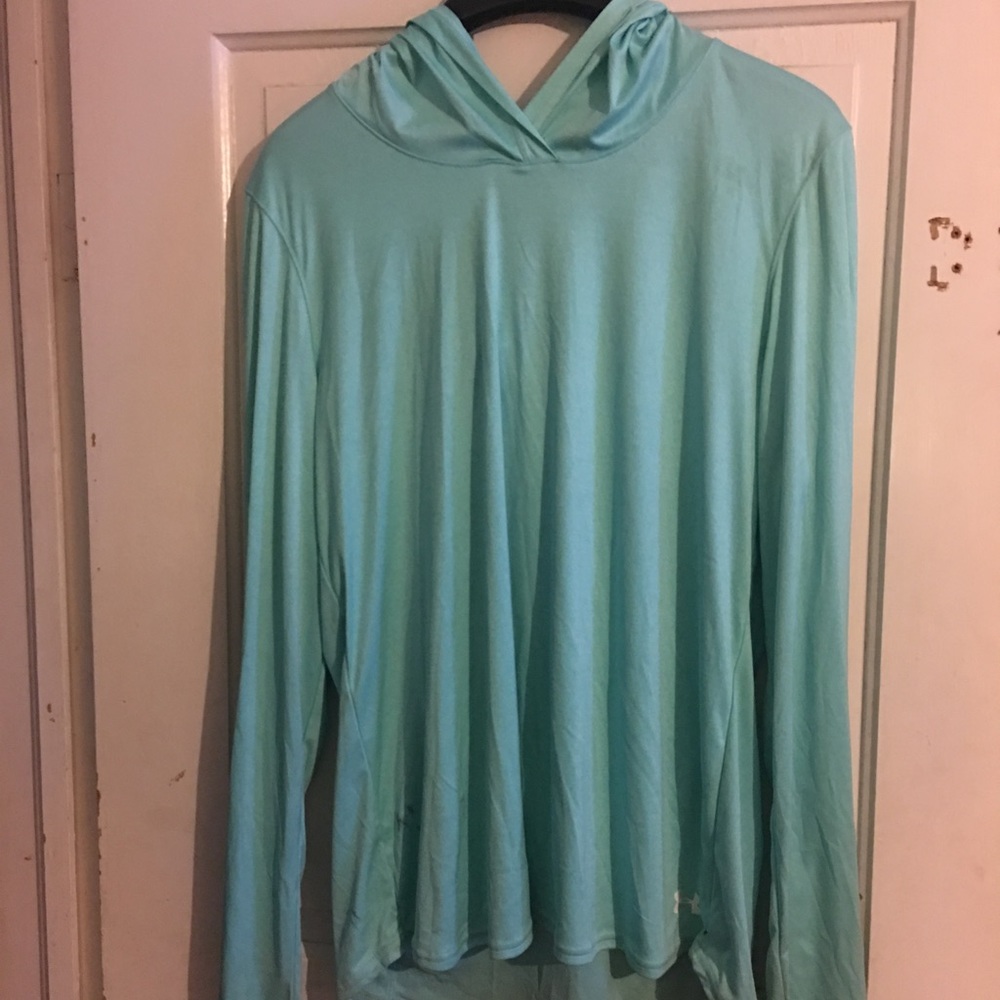 Under Armour  pullover