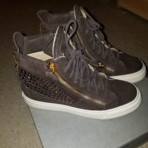 Giuseppe Zanotti