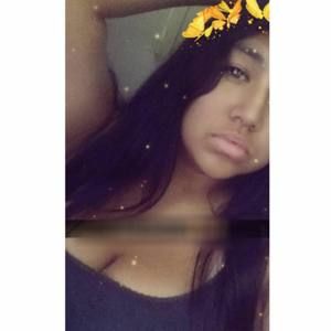 Meet your Posher, Clarissa