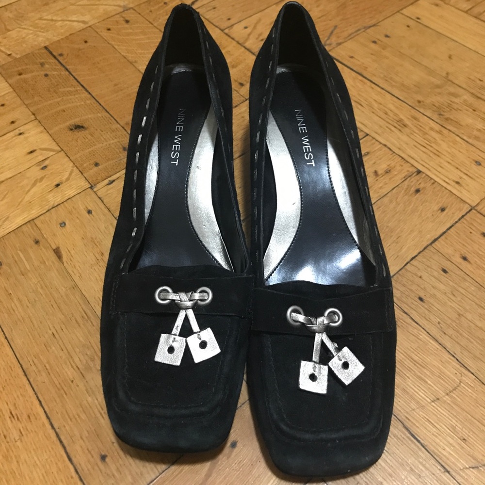 Nine West suede shoes