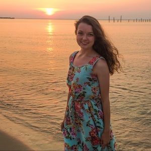 Meet your Posher, Kacie