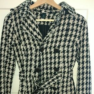 Houndstooth peacoat