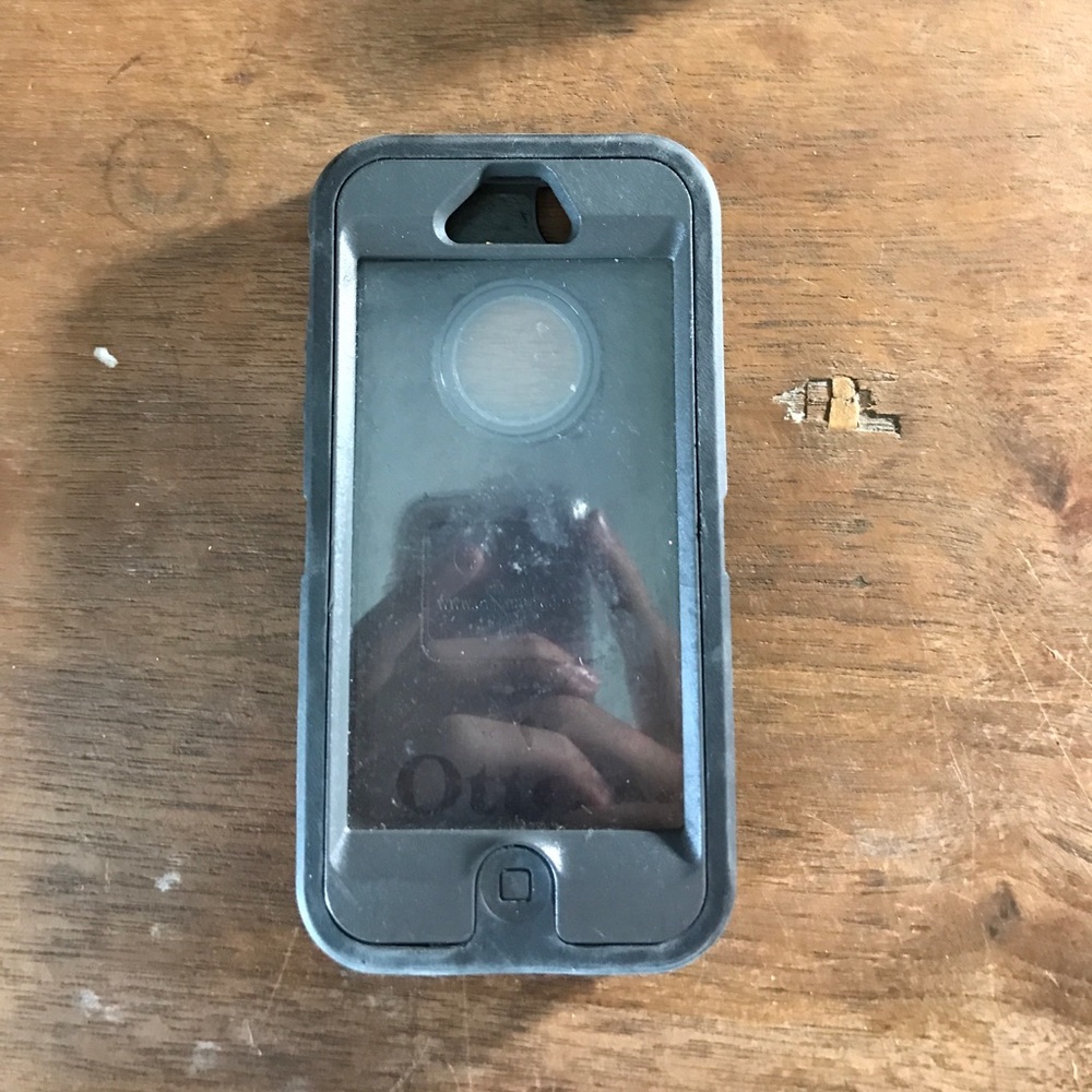 iPhone 5 otterbox case + holster
