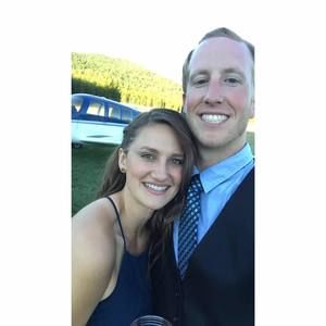 Meet your Posher, Elise