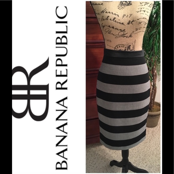 Banana Republic Dresses & Skirts - Banana Republic Sloan Career Skirt