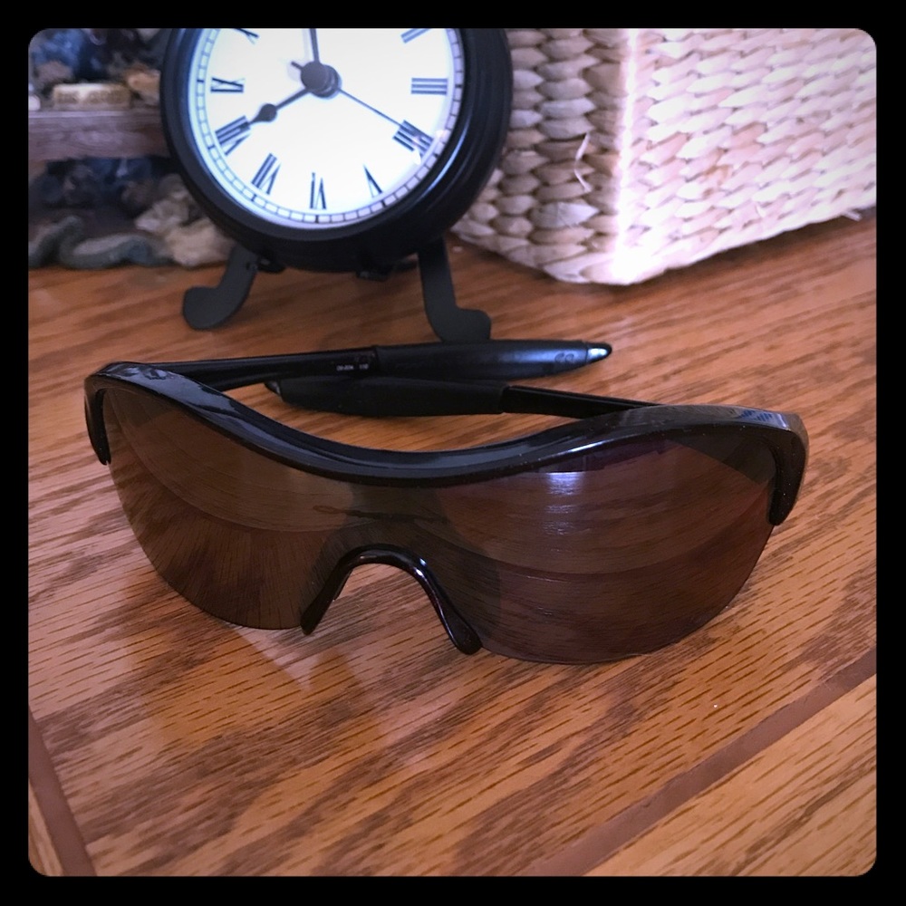 Oakley Endure Women's Shades