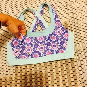 Lululemon stuff your bra with pockets
