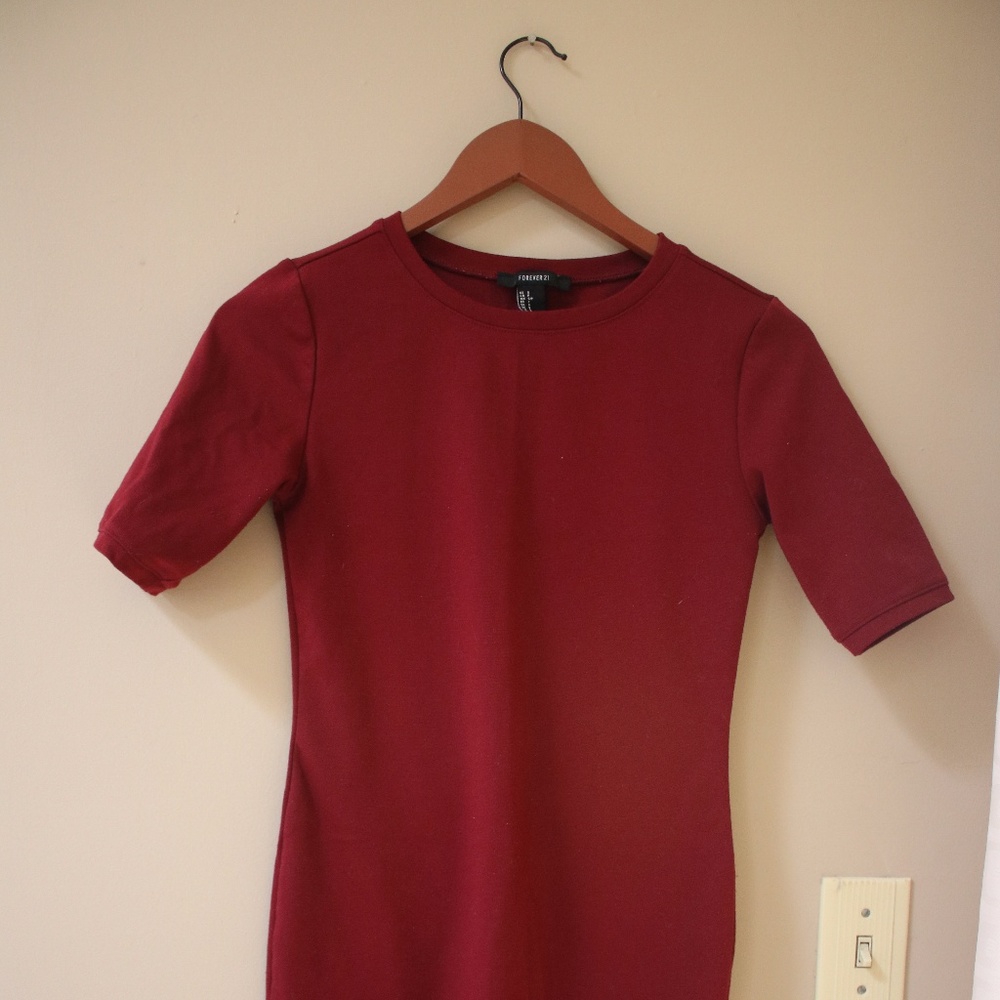 Maroon Body-Con Dress size SM