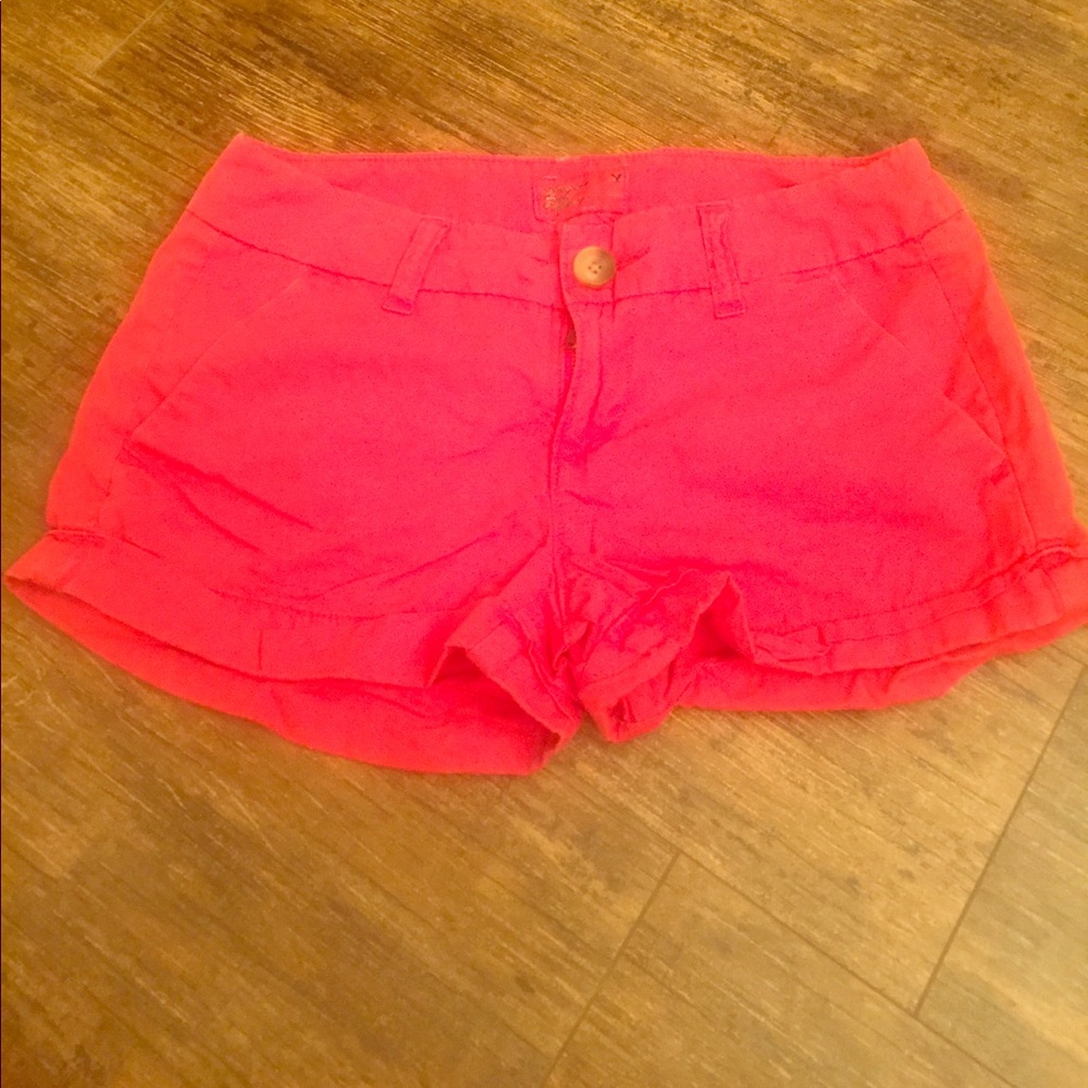 American Eagle 🦅 Red shorts 00