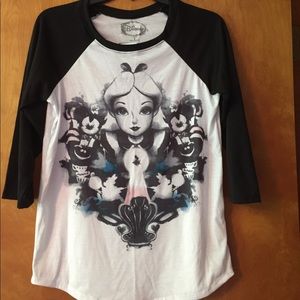 Alice in wonderland Disney shirt NWT