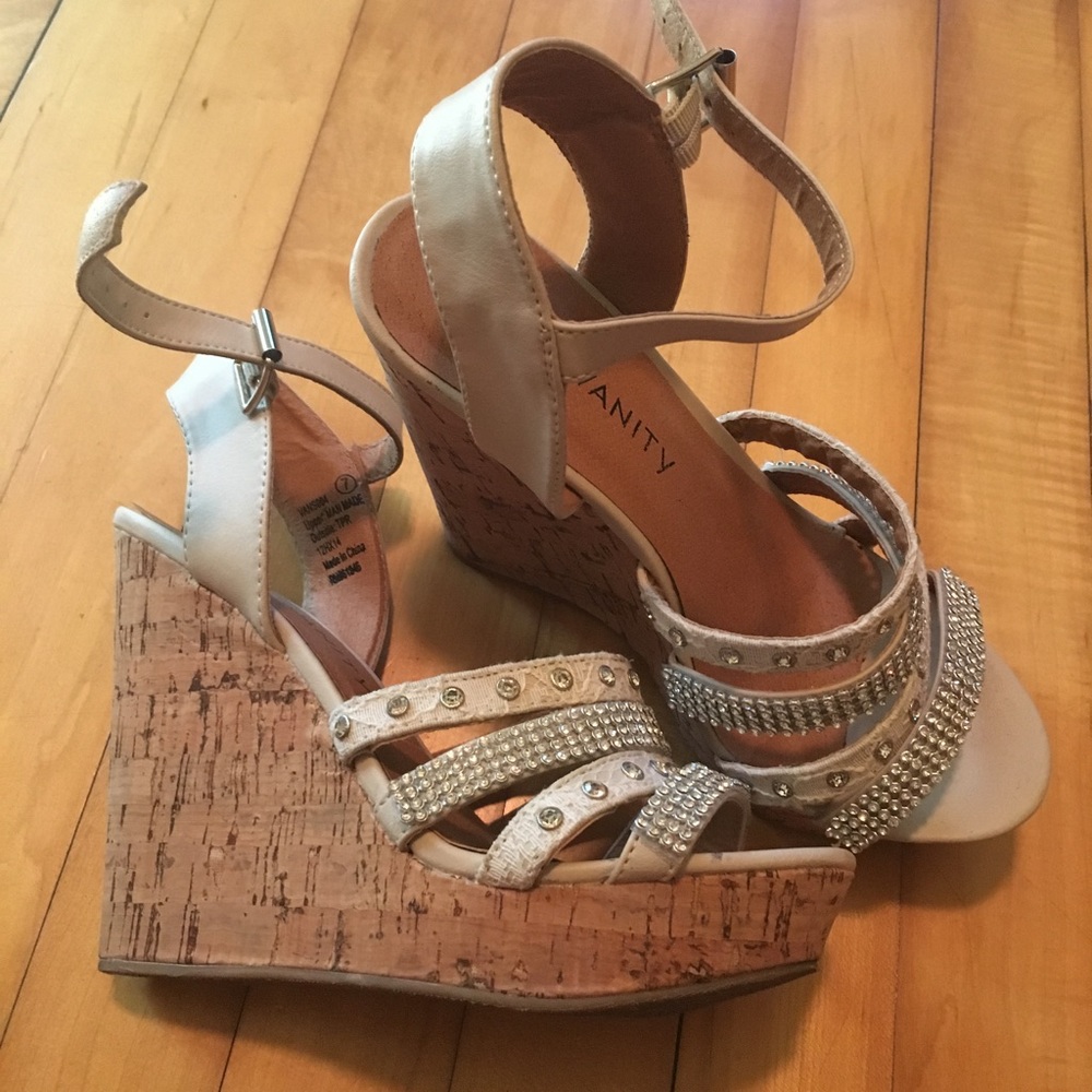 Vanity studded nude wedges