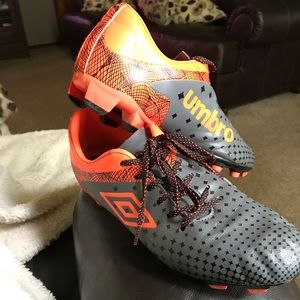 Umbro men's soccer cleats