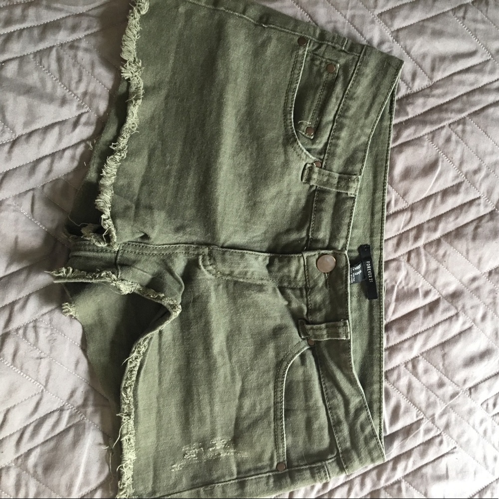 Distressed Army green cutoffs