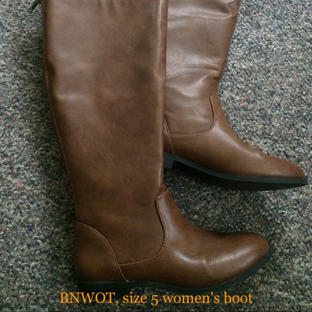 Brown boots for fall 🍁🍂