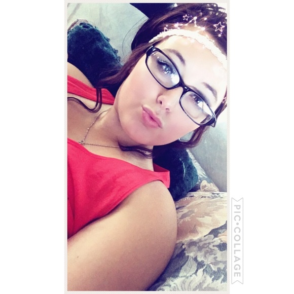 Meet your Posher, E'lexis - Picture 2 of 2