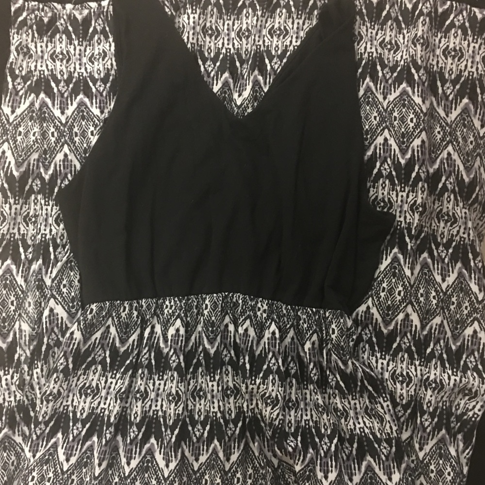 Black & White Print Maxi Dress