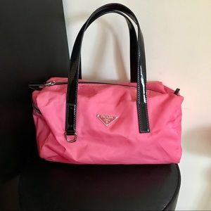 🎀Pre-own Prada bowling bag