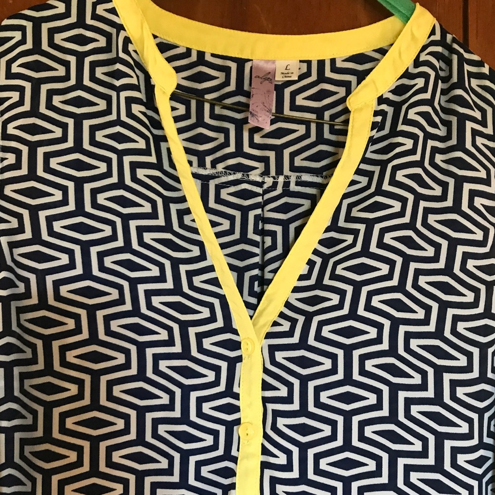 Flowy Tank - Picture 4 of 4
