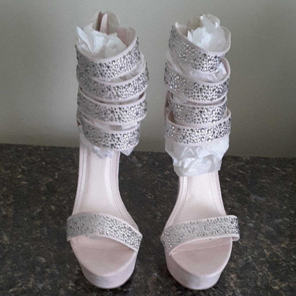 Rhinestone Soft Pink Heel