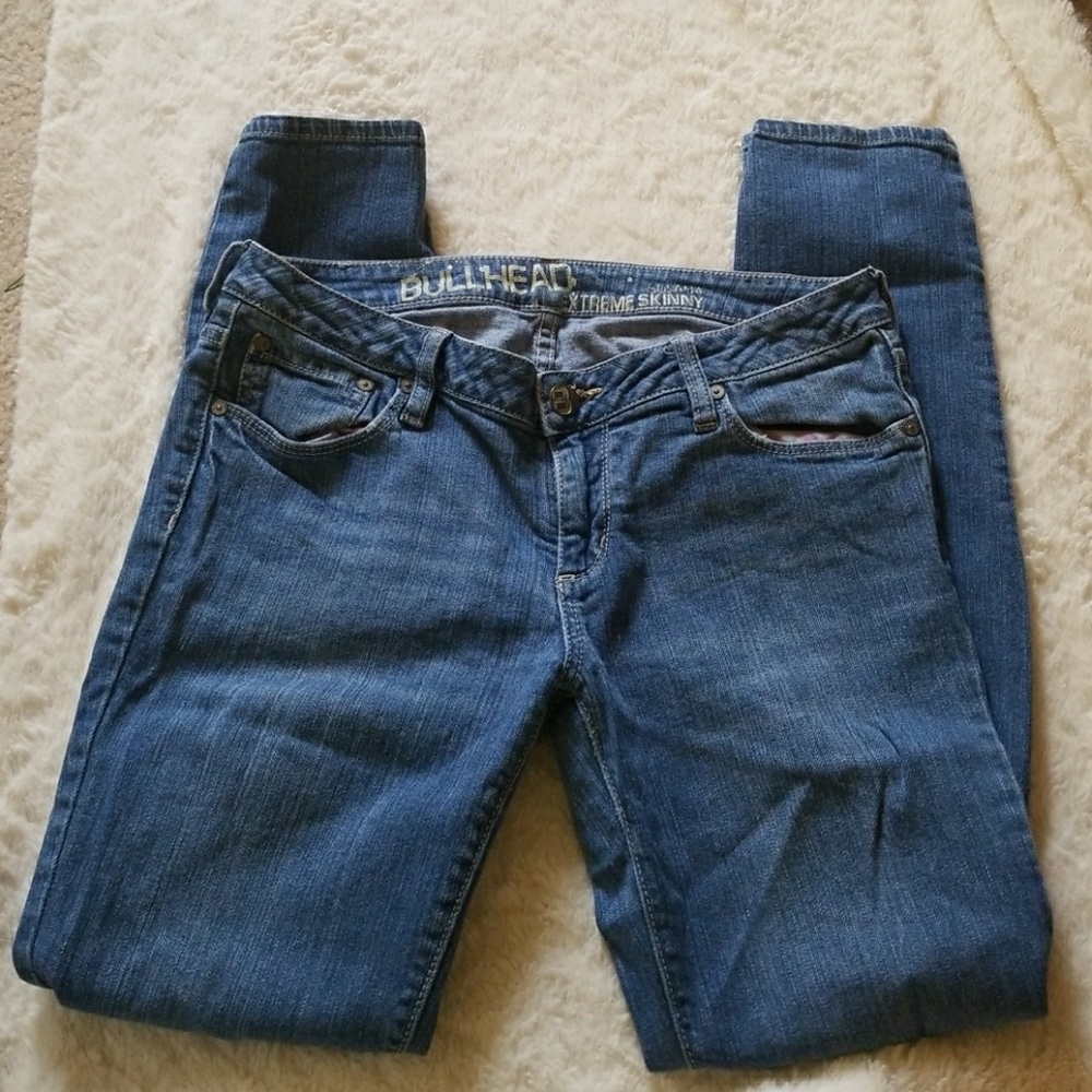 11 R Bullhead Extreme Skinny Solana Jeans