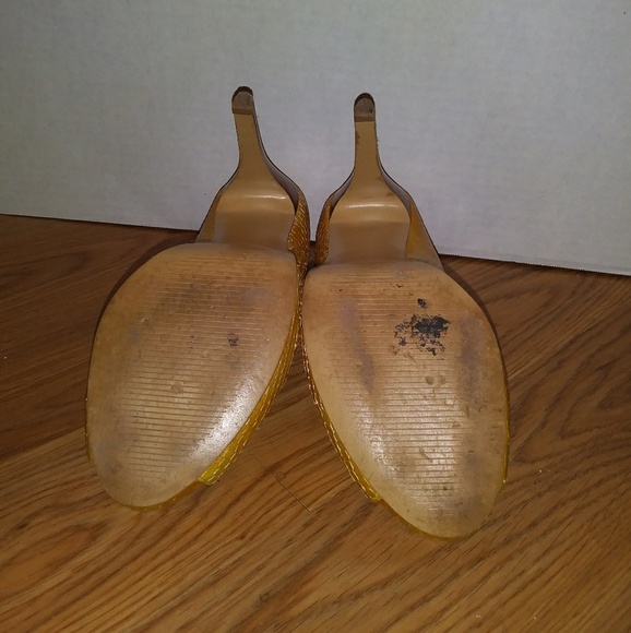 NINE WEST LEATHER HEELS - Picture 4 of 8