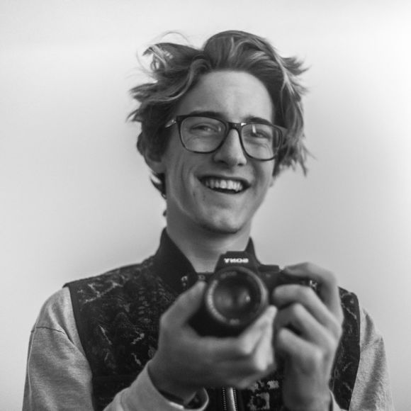 Meet your Posher, Kyle - Picture 1 of 1