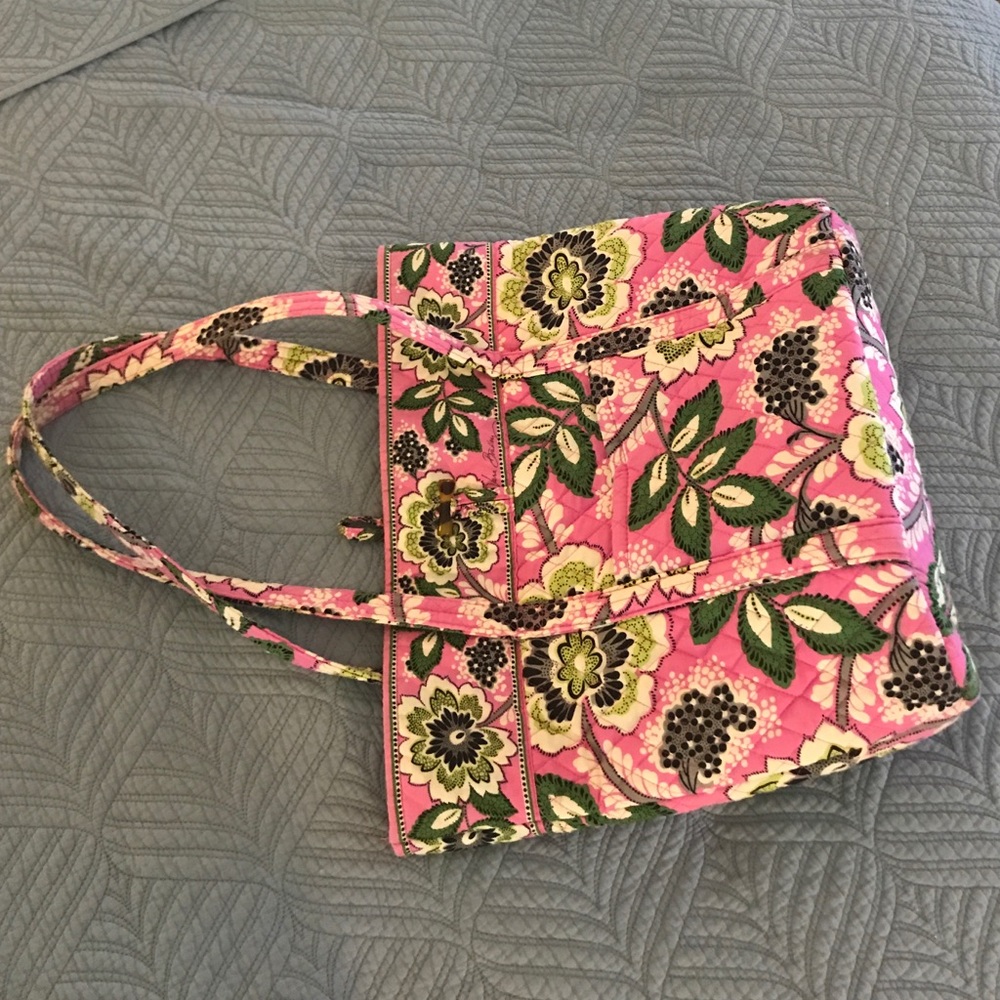 Vera Bradley bag in Pink Medley