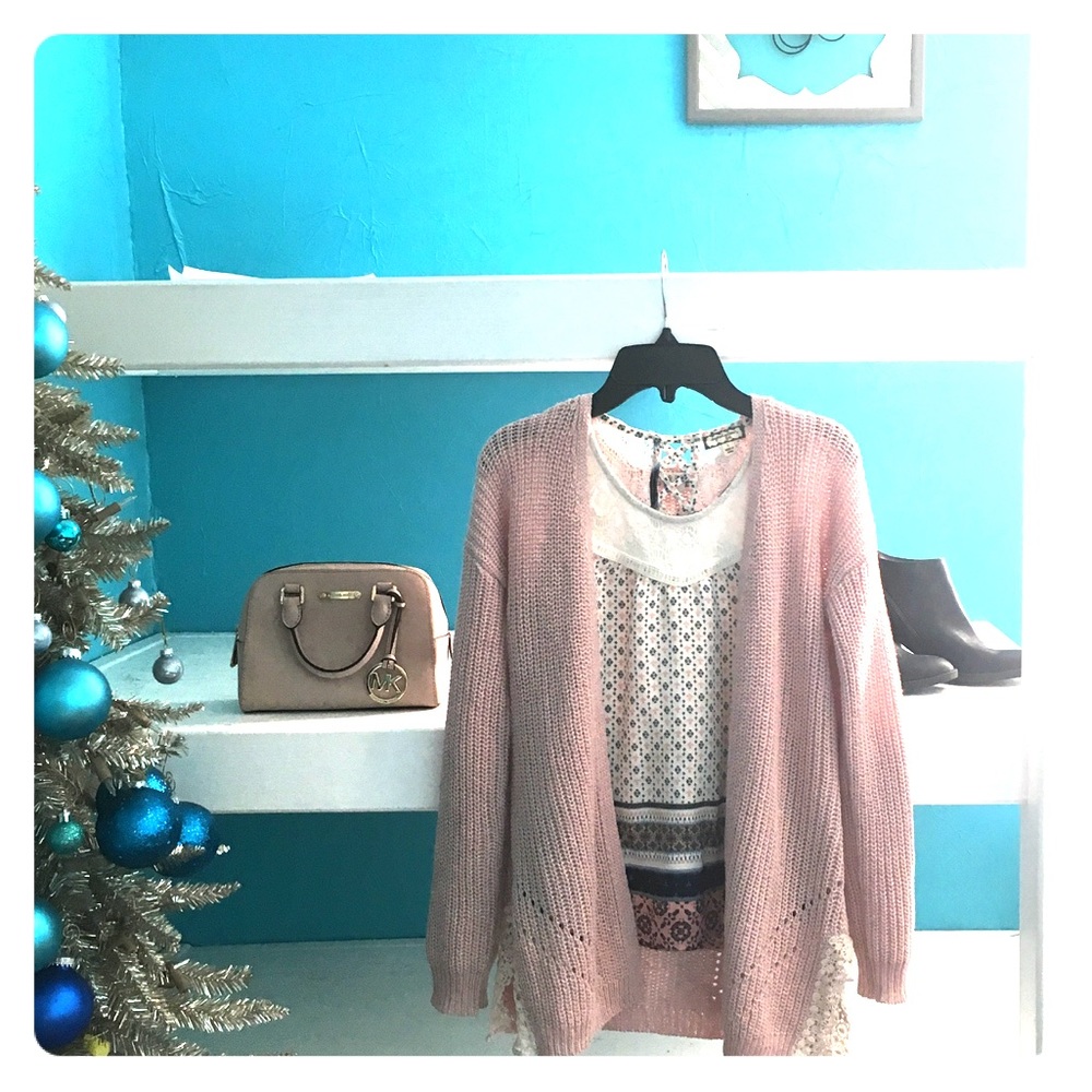 Pastel pink Cardigan and cute top to match!