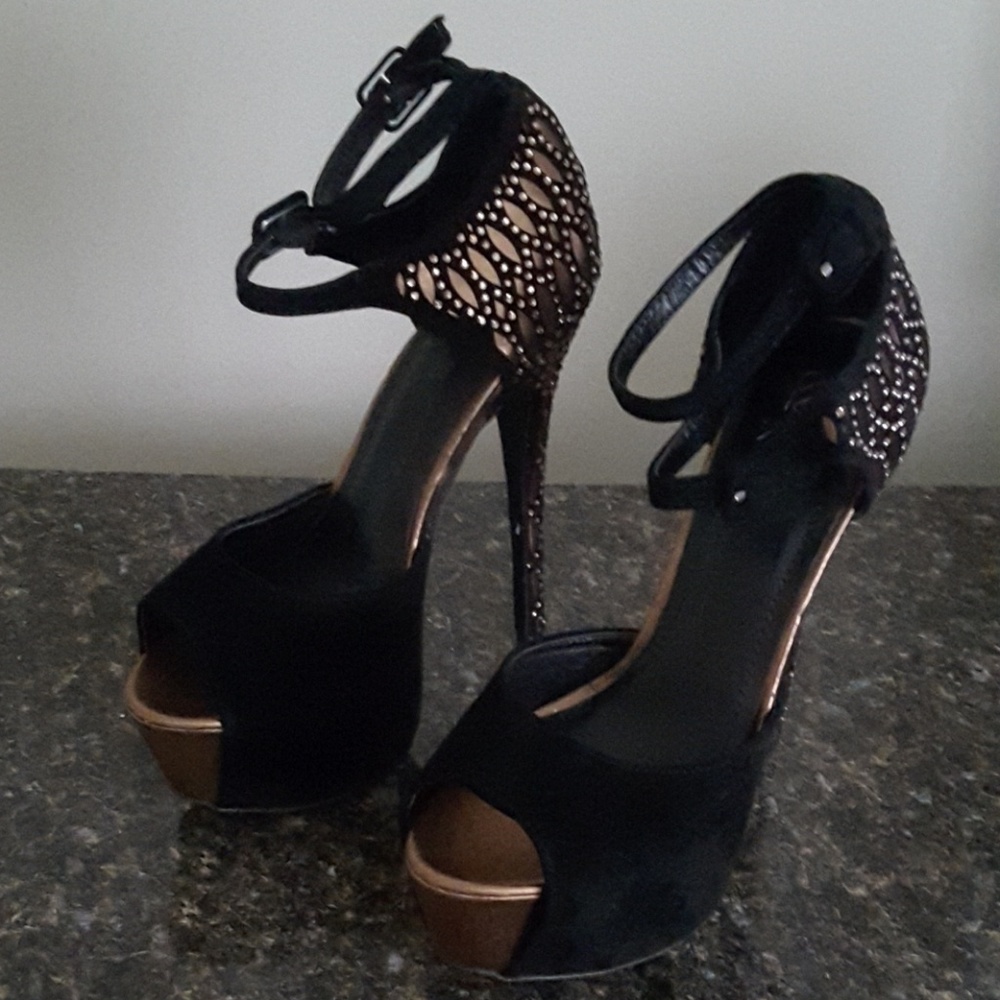 Super Sexy Embellished Heel