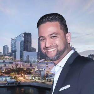 Meet your Posher, Victor