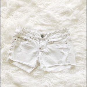 American eagle white denim shorts