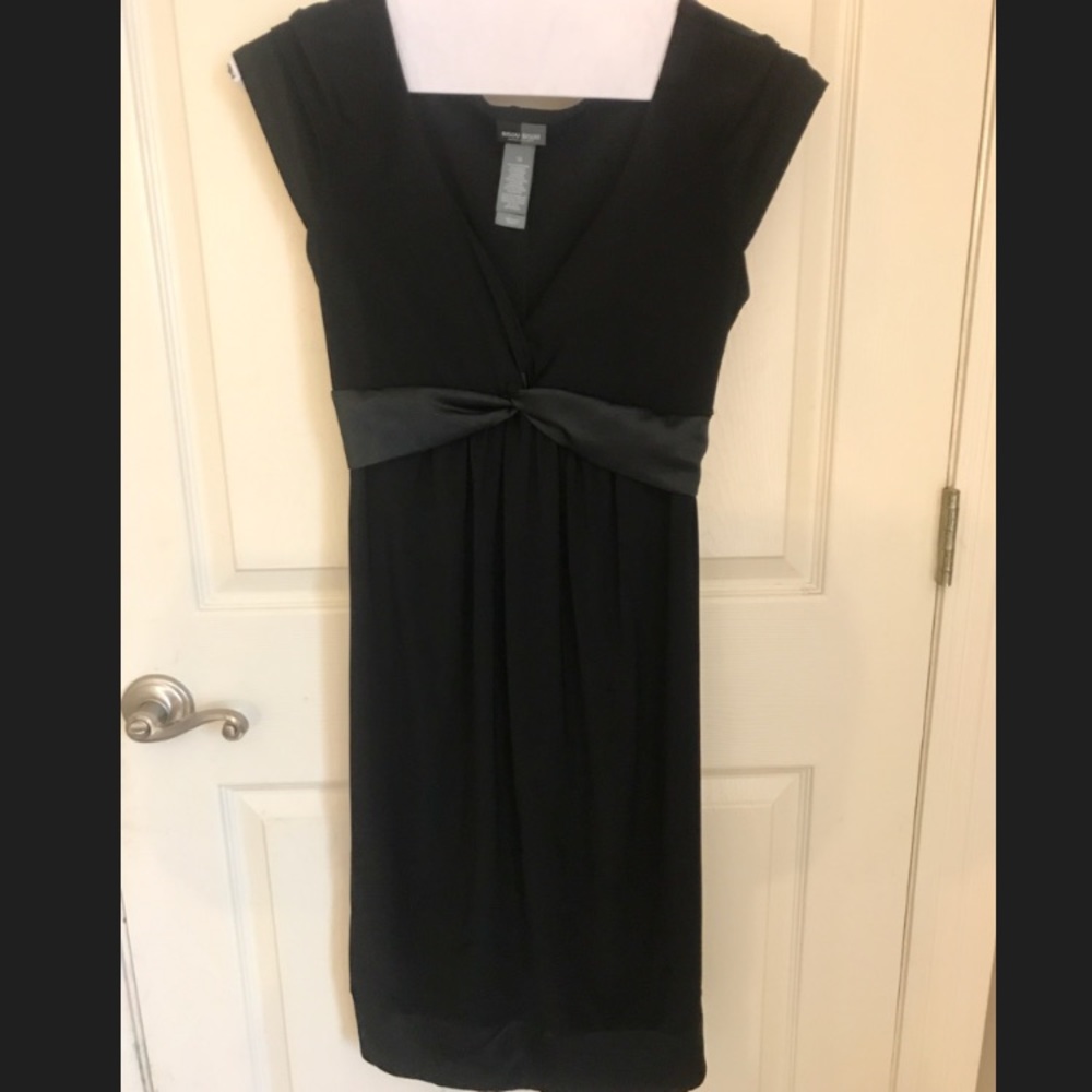 Black Cocktail dress excellent condition!! Size 10