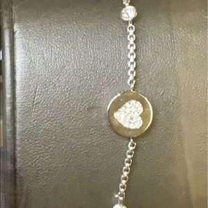 Meet your Posher, Veronica