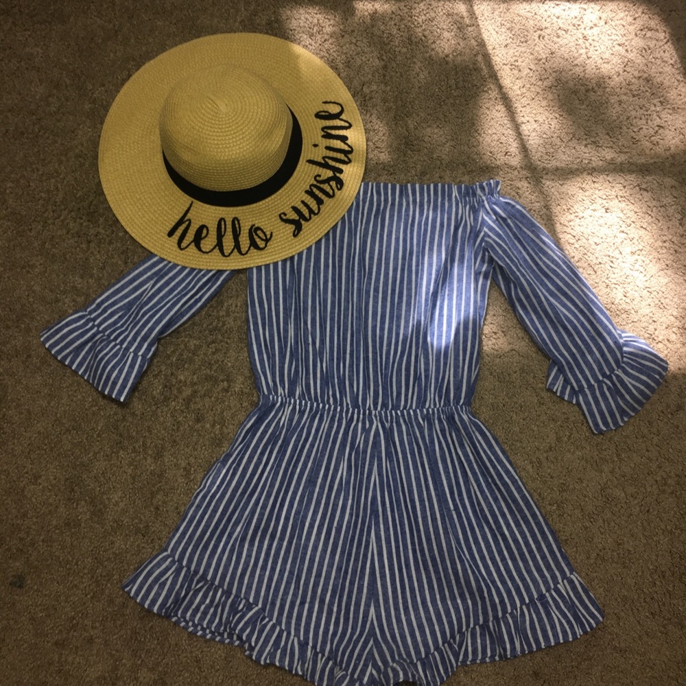 NWOT Off the shoulder striped romper