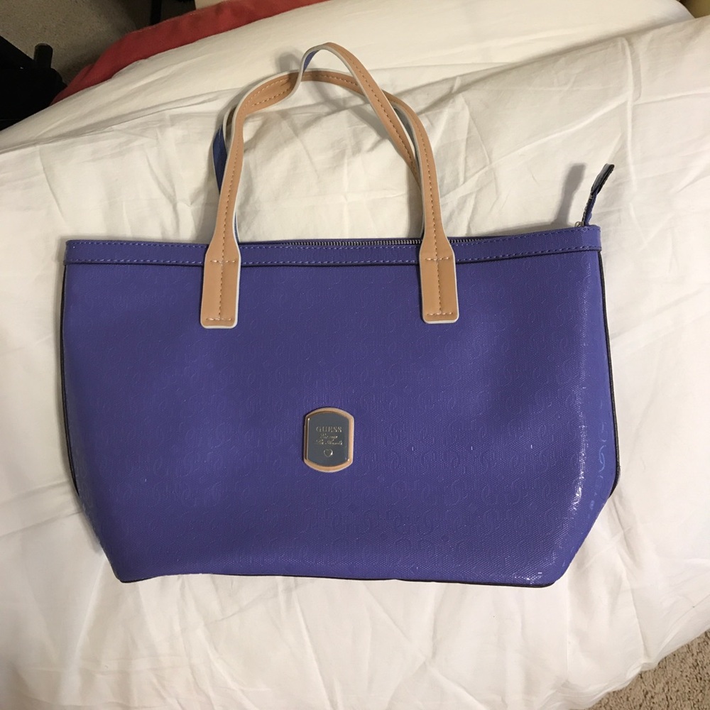 Lavender Guess Purse
