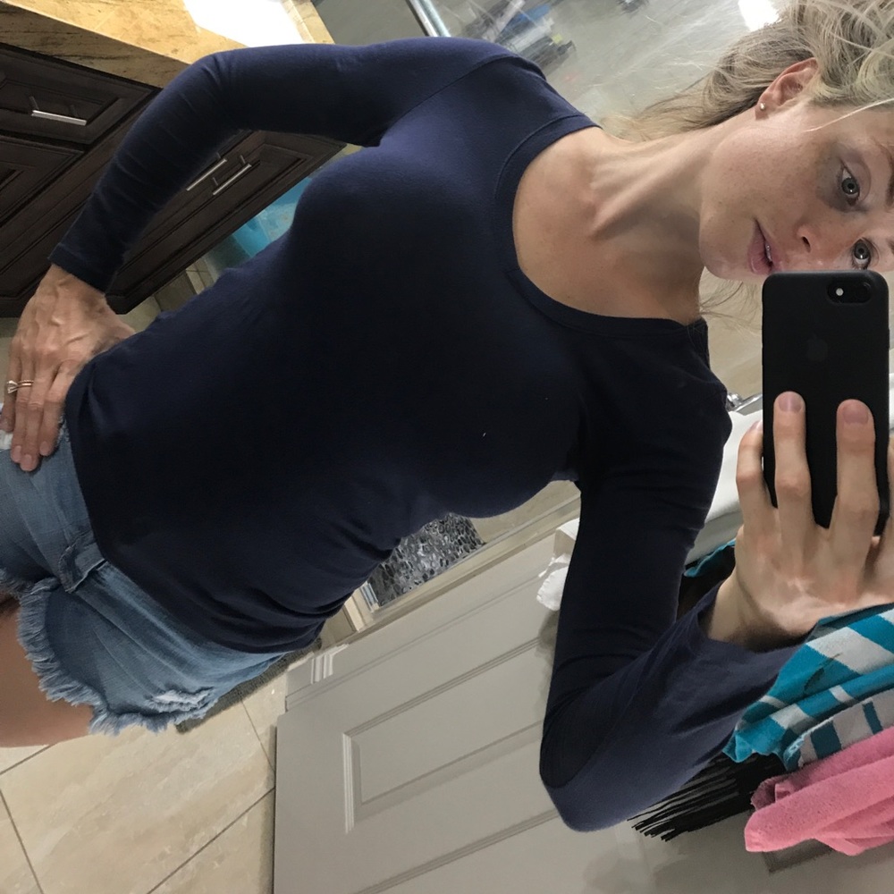 Navy Blue long sleeve Vneck