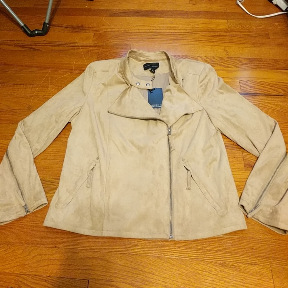 🔹Adrienne Vittadini🔹 Suede Jacket